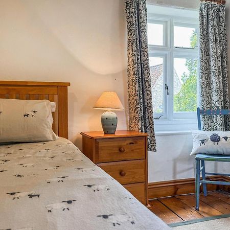 Blacksmiths Cottages Stiffkey Экстерьер фото